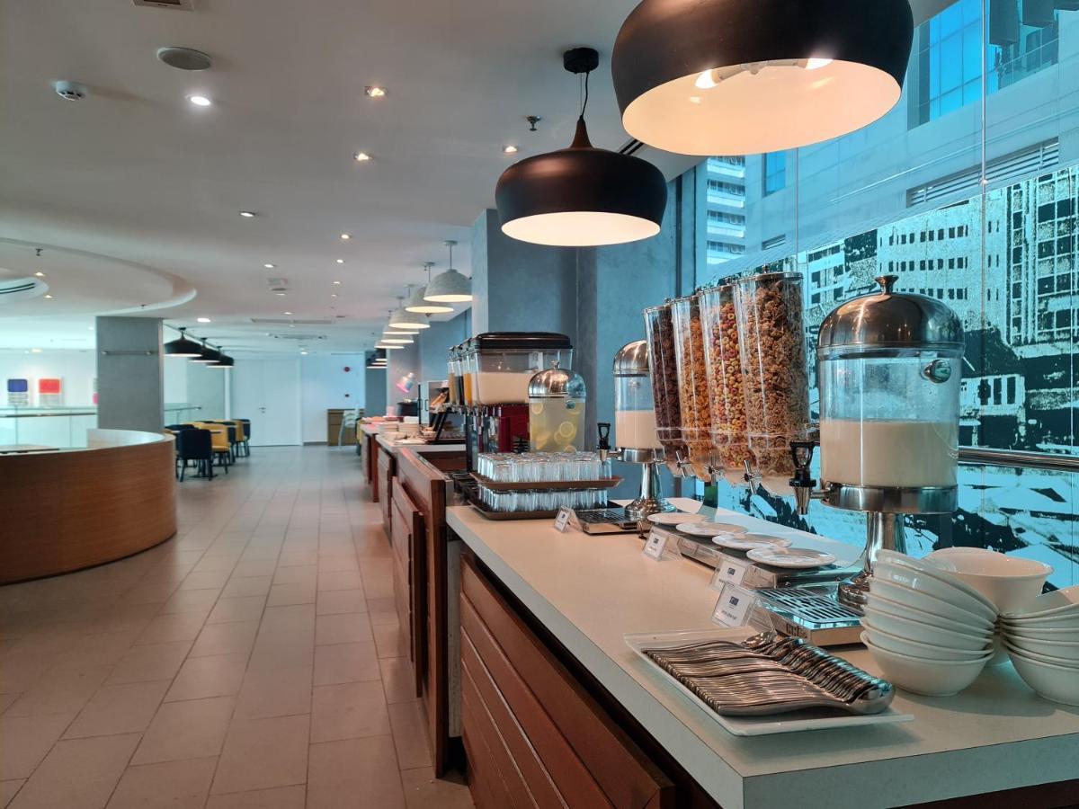 Holiday Inn Express & Suites Johor Bahru By Ihg Εξωτερικό φωτογραφία