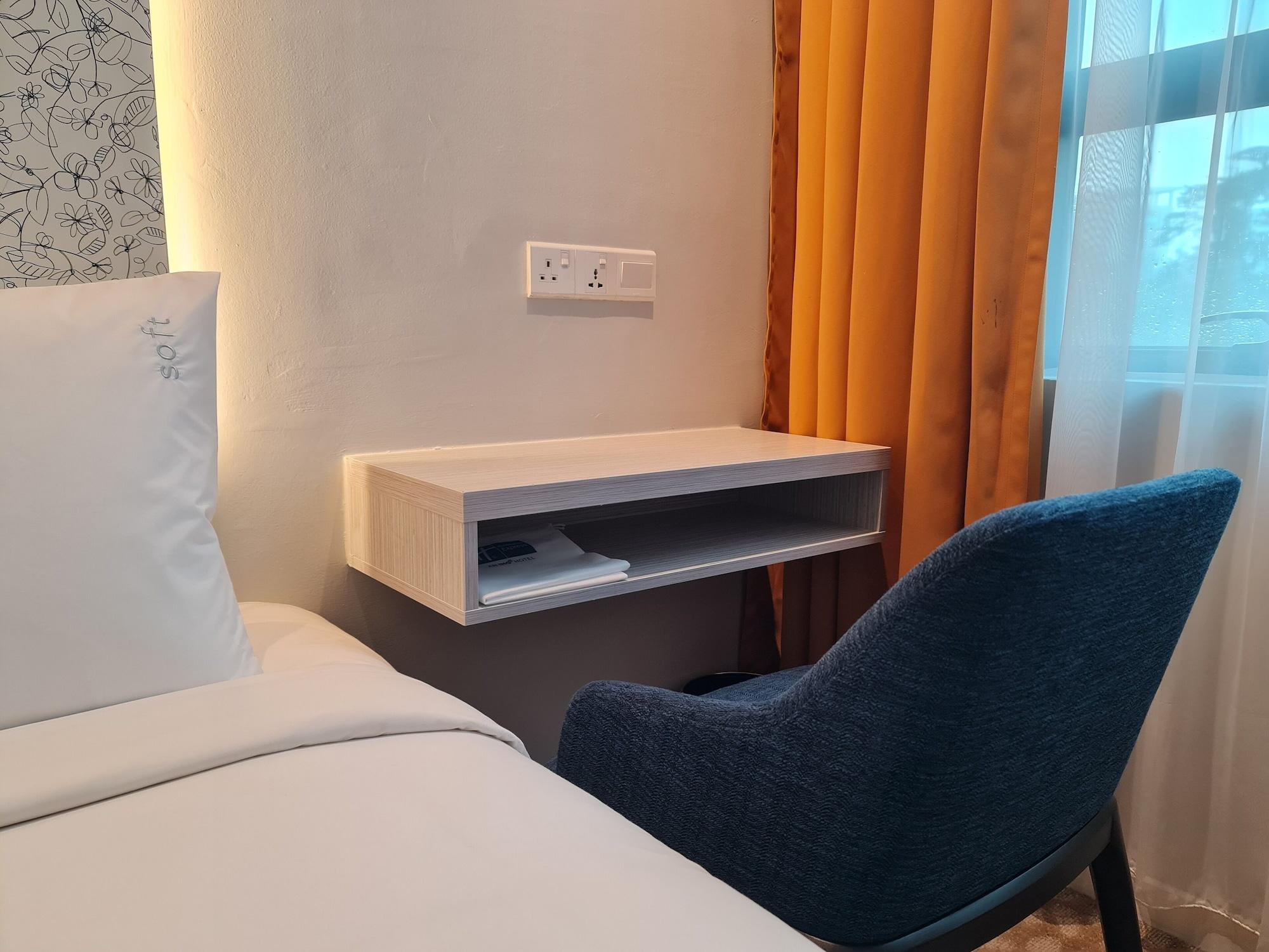 Holiday Inn Express & Suites Johor Bahru By Ihg Εξωτερικό φωτογραφία